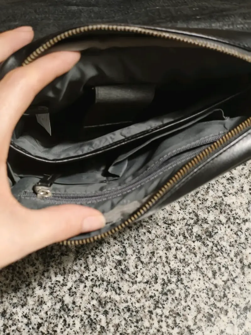 Bolso Manos Libres / Bandolera VÉLEZ (100% Cuero) - 5