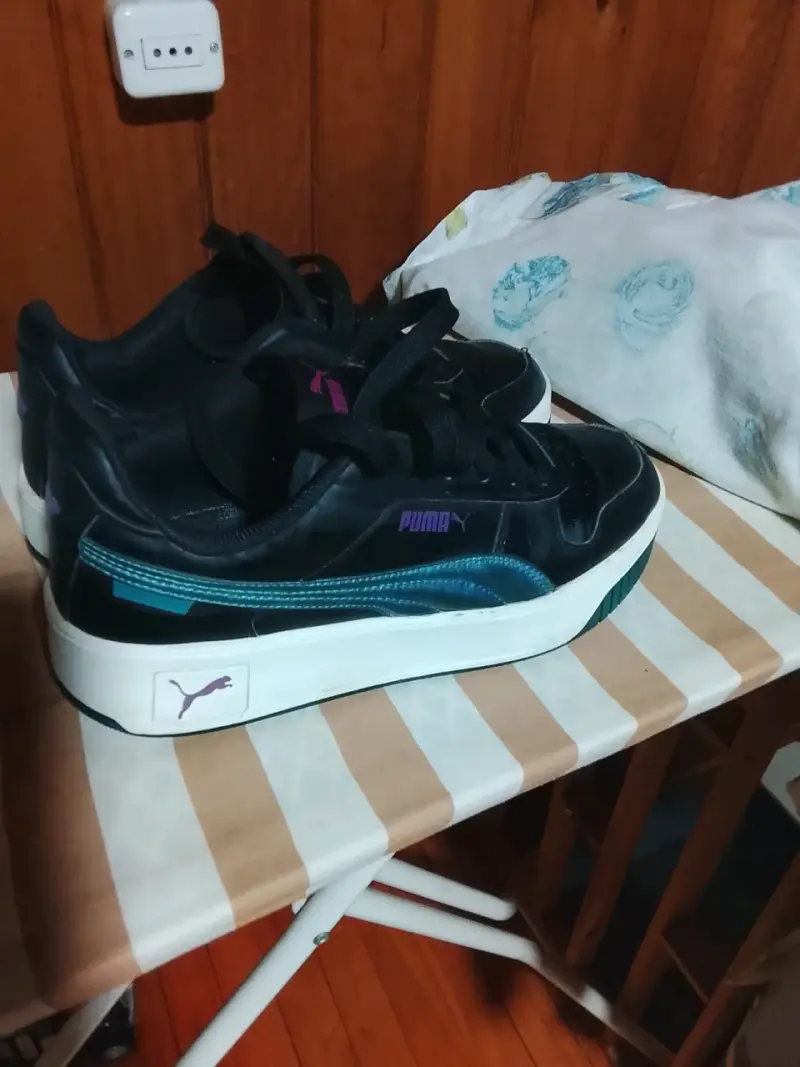 Zapatillas deportivas negras Puma para mujer - 1