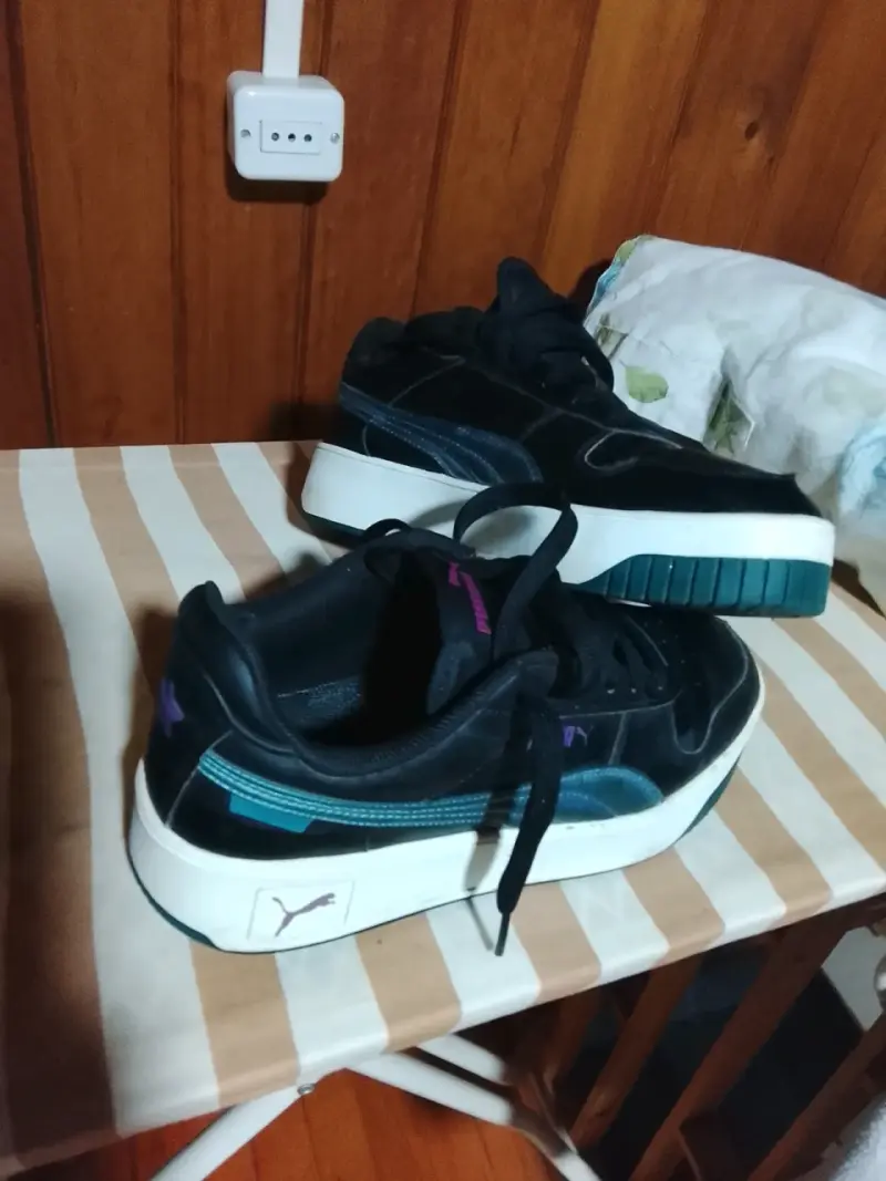 Zapatillas deportivas negras Puma para mujer - 2