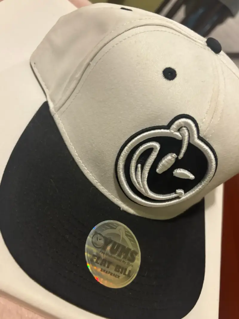 Gorra Snapback Yums estilo urbano - 1