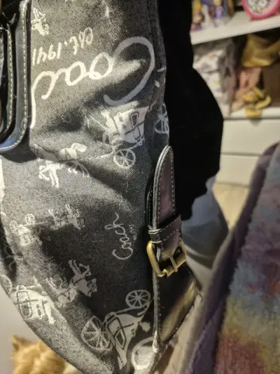 Bolso de mano Coach negro con diseño clásico - miniatura 5