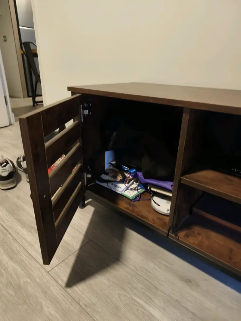 Mueble de TV de madera rústico con estantes - 2