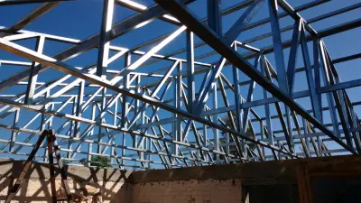 Estructura Metálica de Soporte para Construcción - miniatura 3