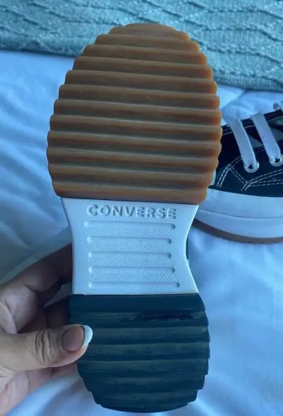Zapatillas Plataforma Converse Negras - miniatura 3