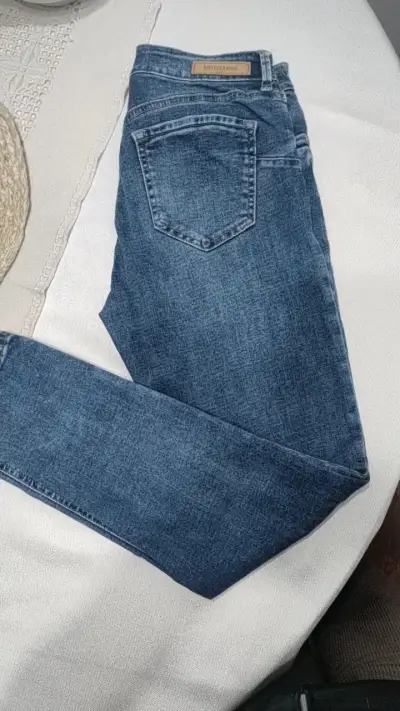 Jeans azul desgastados para mujer Americano - miniatura 5
