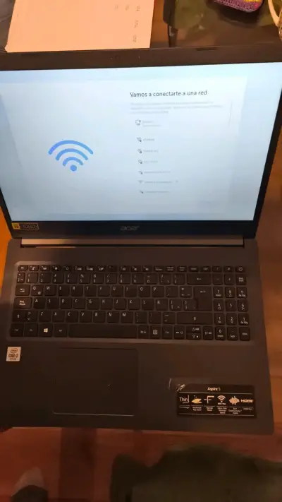 Notebook Acer Aspire 5 Core i3 HD - miniatura 1