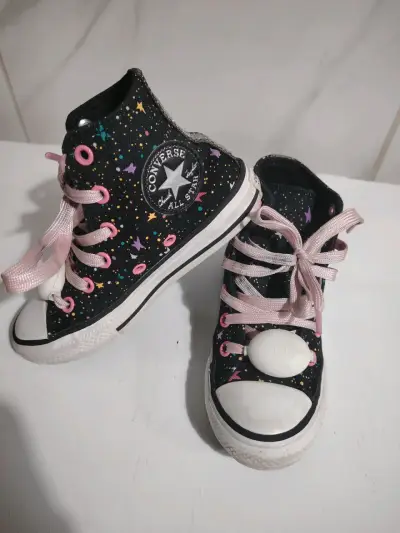 Zapatillas Converse All Star negras con estrellas - miniatura 2