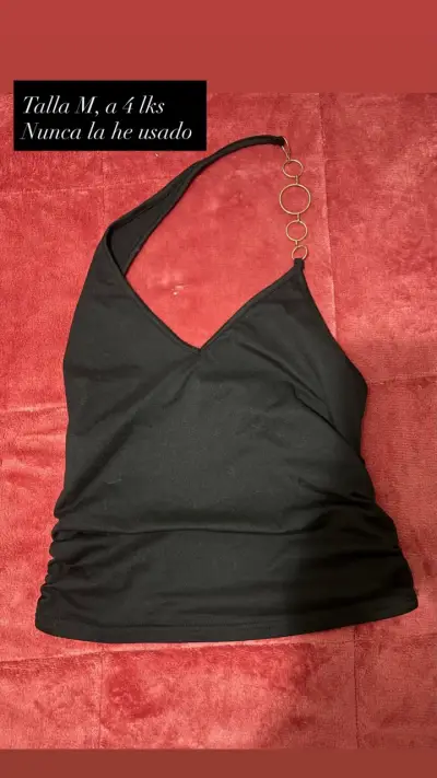 Clóset sale de poleras - miniatura 1
