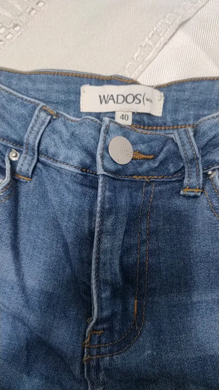 Jeans de mezclilla azul desgastados Wados - 3