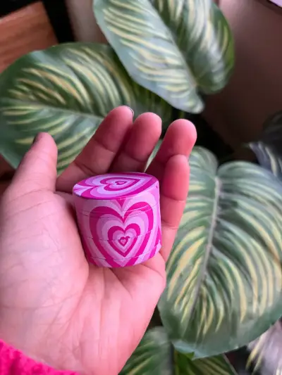 Moledor, molinillo, Grinder diseño de corazones - miniatura 1