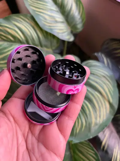 Moledor, molinillo, Grinder diseño de corazones - miniatura 3
