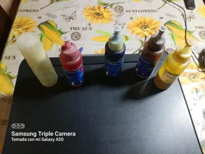 Impresora multifuncional Epson con sistema de tinta continua - miniatura 2