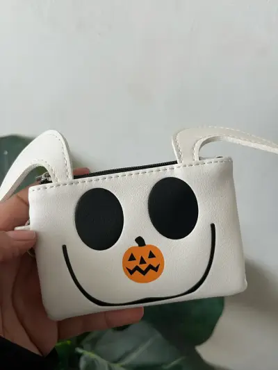 Monedero de Halloween con diseño de Zero - miniatura 1