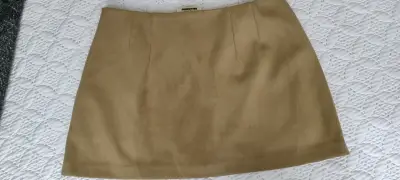 Falda corta beige Americano talla M - miniatura 1