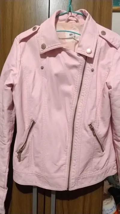 Chaqueta de cuero sintético rosa para mujer - miniatura 3