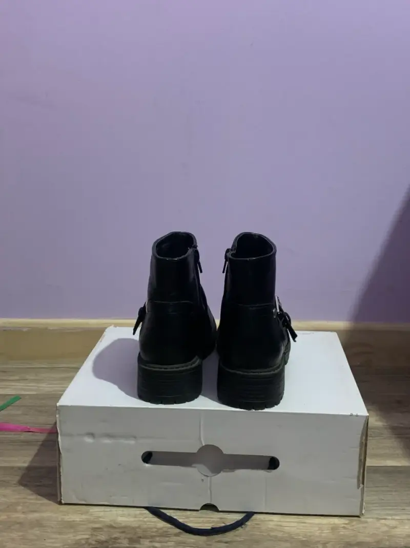 Botines con hebilla de mujer - 3
