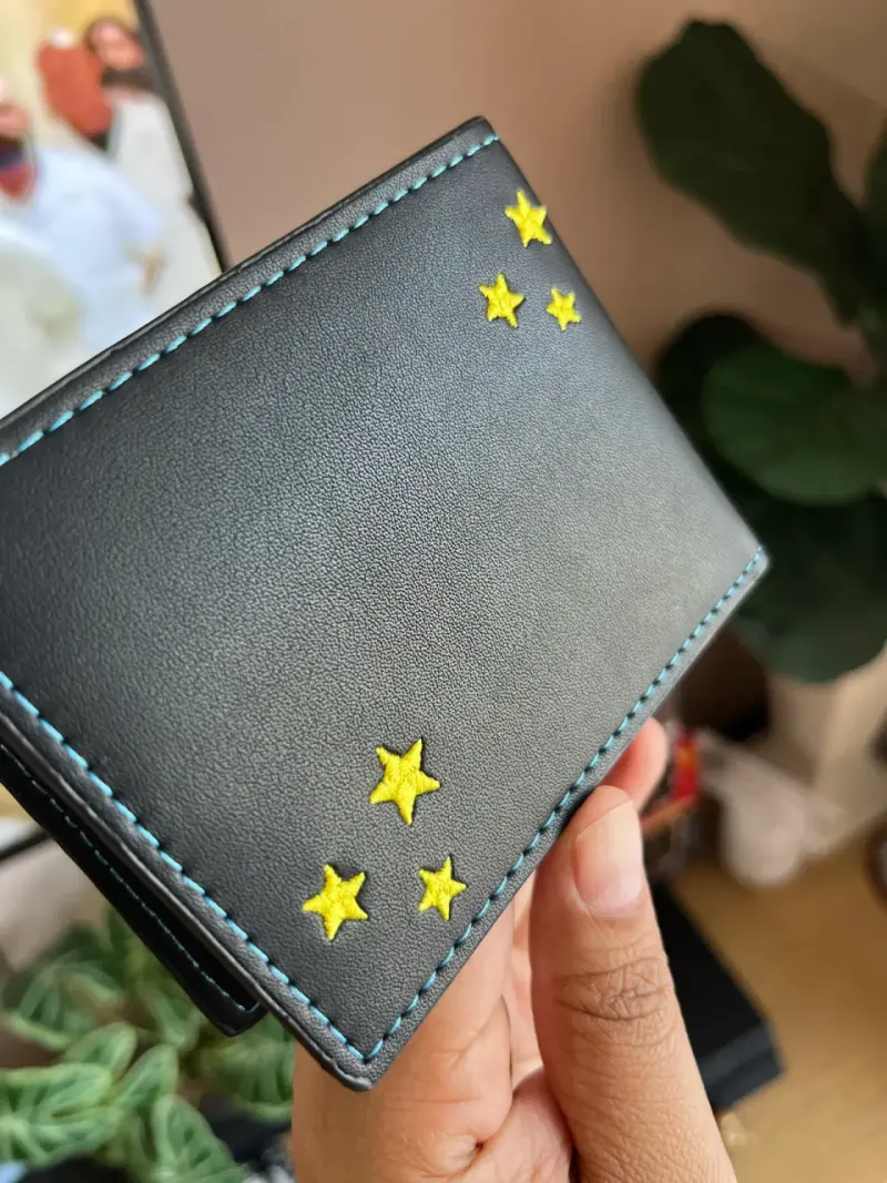 Billetera con diseño de Un Show Más - 4