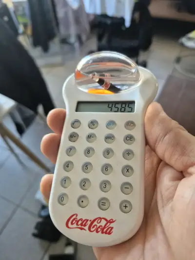 Calculadora Coca-Cola con diseño único - miniatura 2