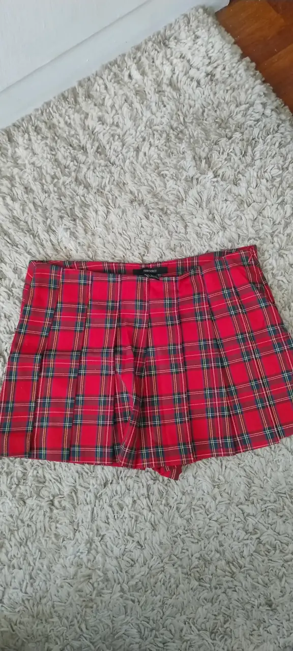 Shorts a cuadros rojos Forever 21