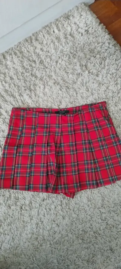 Shorts a cuadros rojos Forever 21 - miniatura 1