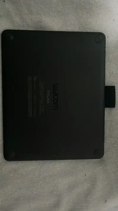 Tableta gráfica Wacom Intuos negra - miniatura 2