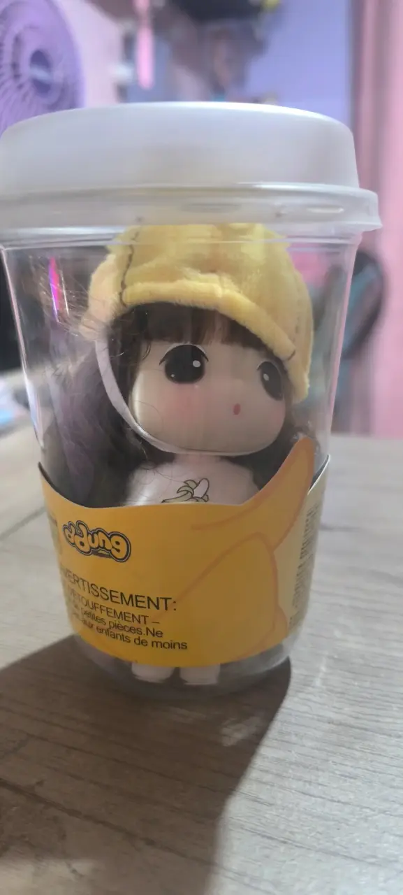 Muñeca banan miniso