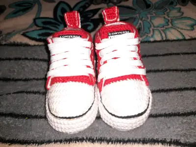 Zapatillas tejidas para bebé Converse rojas - miniatura 1