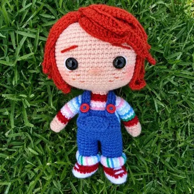 Muñeca de crochet hecha a mano - miniatura 2