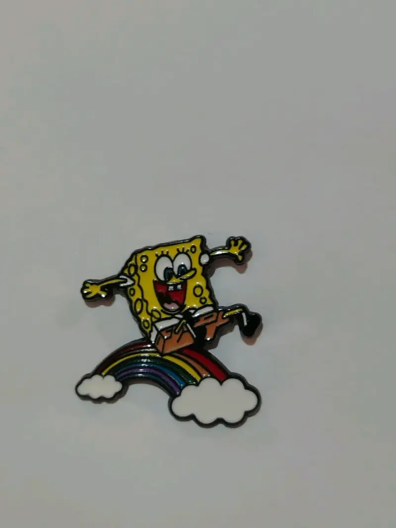 Pin de colección Bob Esponja sobre arcoíris