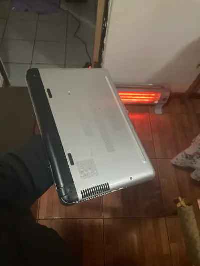 Laptop HP  Intel Core i7 - miniatura 2