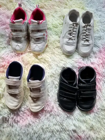 Pack de pantuflas y zapatillas para niños - miniatura 4