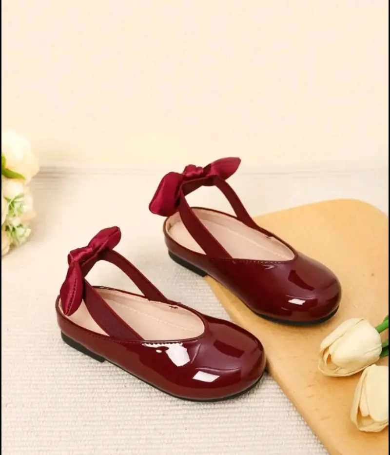 Zapatos de charol para niña color burdeos con lazo - 5