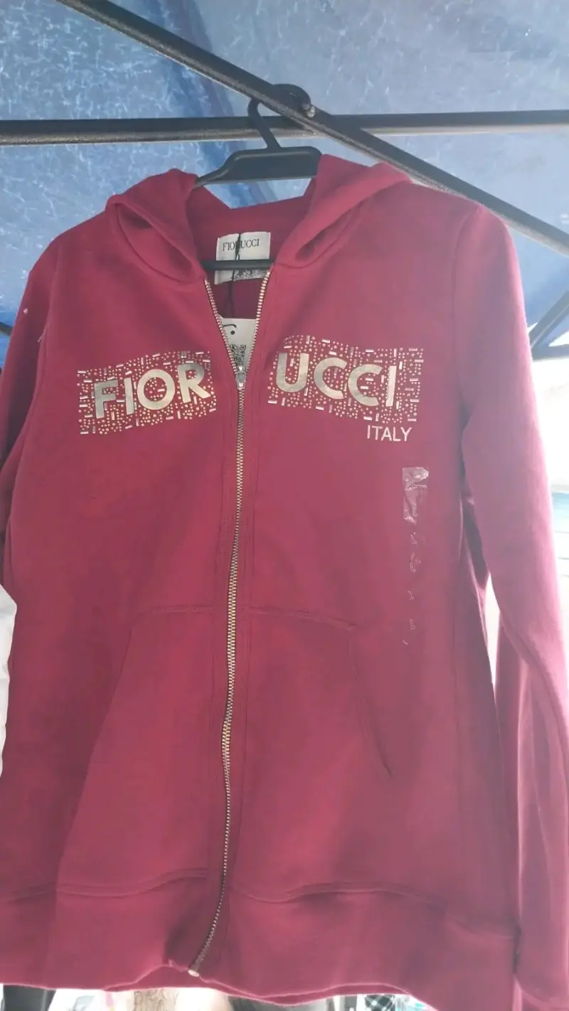Polerón con capucha Fiorucci rojo para mujer