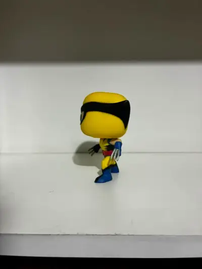 Figura de colección Wolverine Funko Pop - miniatura 2