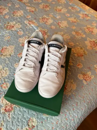 Zapatillas blancas Lacoste modelo “Europa” - miniatura 3