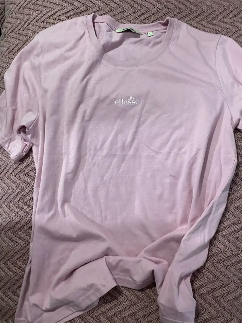 Polera Ellesse rosa talla L - 2