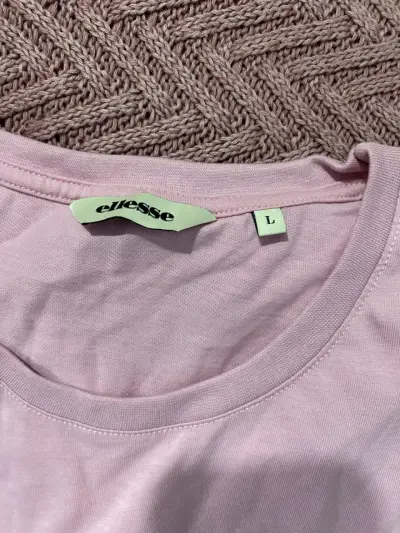 Polera Ellesse rosa talla L - miniatura 3