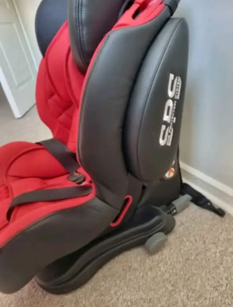 Silla de auto Infanti roja con sistema SPS - 4