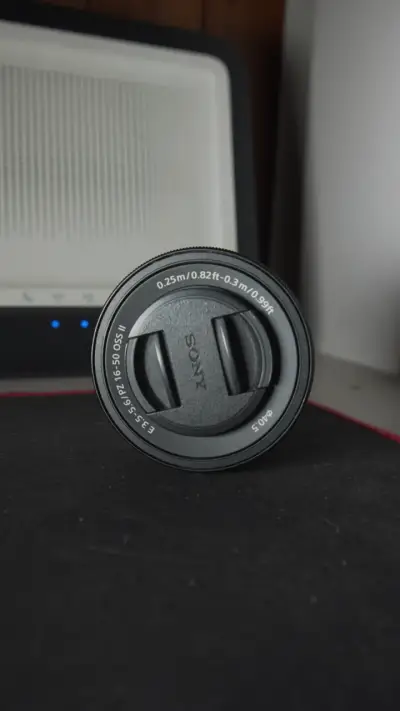 Lente Sony E 16-50mm OSS II para cámaras - miniatura 3