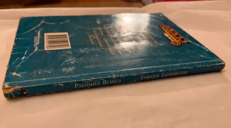 Libro 'Palomita Blanca' de Enrique Lafourcade - 5