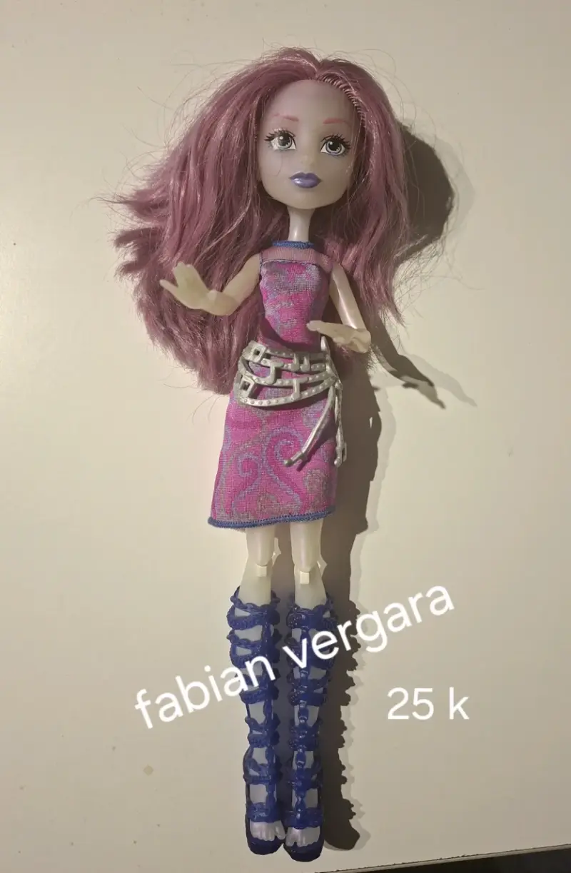Muñeca Monster High con accesorios - 3