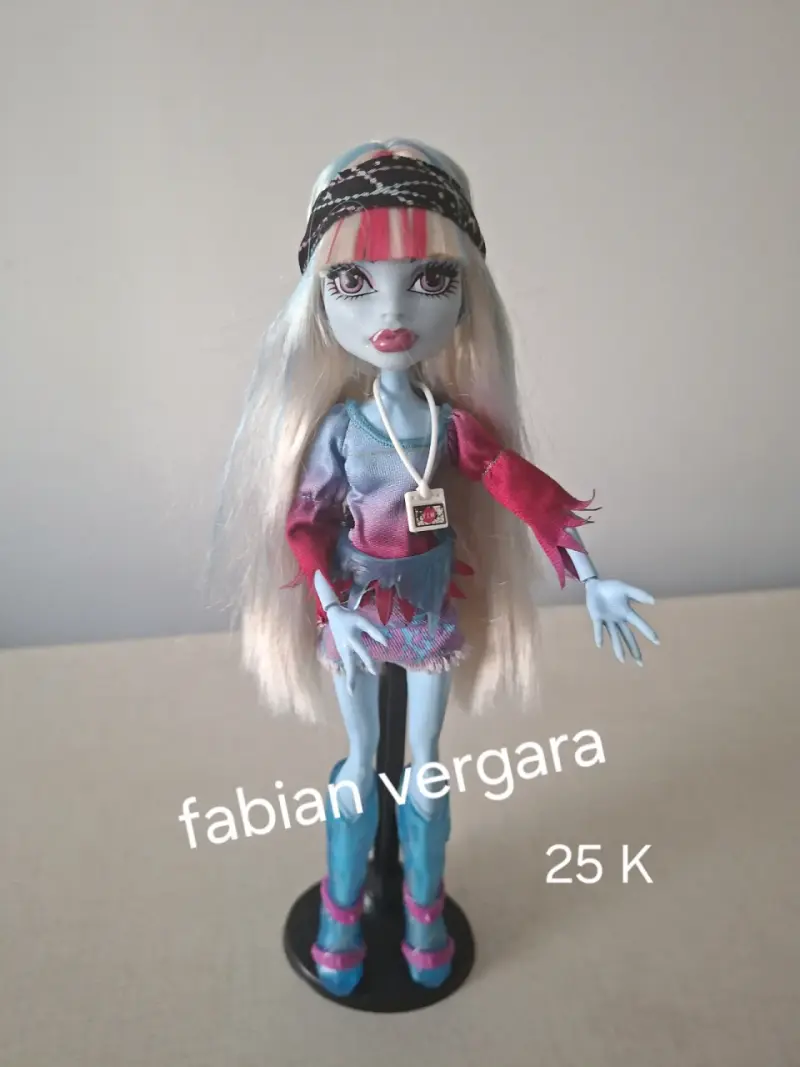 Muñeca Monster High con accesorios - 6