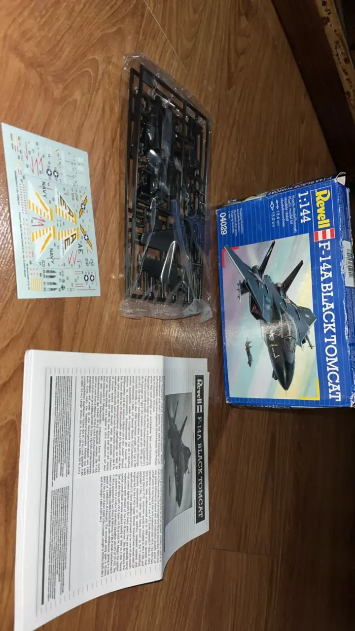 Maqueta avión F-117A Nighthawk 1:144 Revell