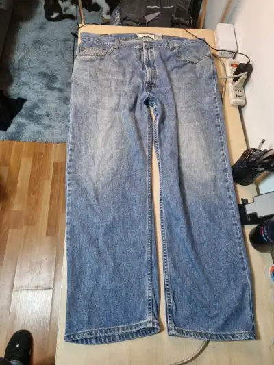 Jeans Levis Clasicos w42 L30 505 - miniatura 1