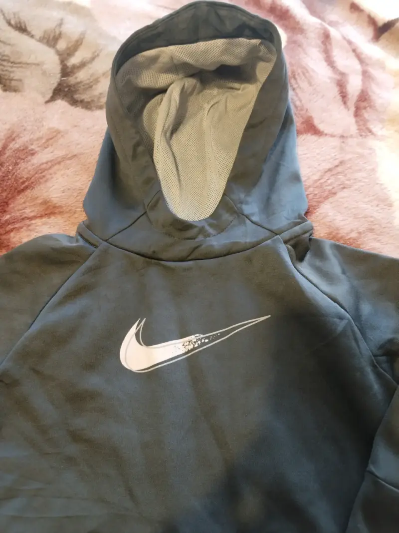 Polerón con capucha Nike Dri-FIT gris - 2