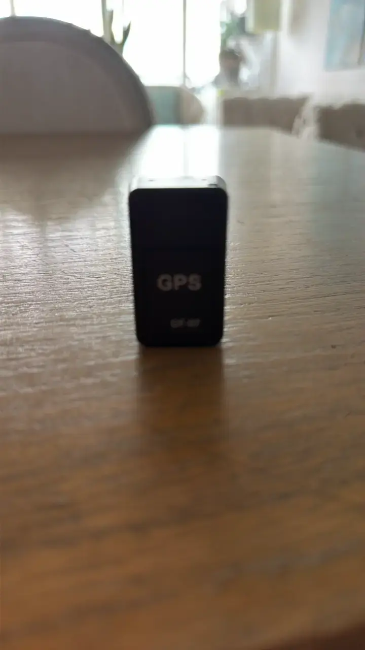 Mini localizador GPS portátil GF-07 - 1