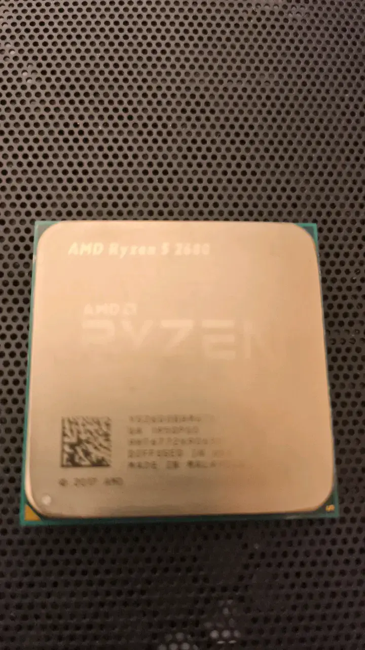 Procesador AMD Ryzen 5 2600 - 3