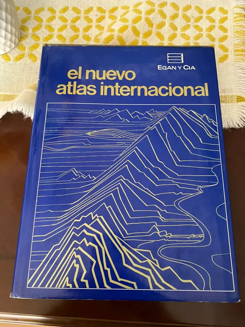 Atlas de la República de Chile por Instituto Geográfico Militar - 2
