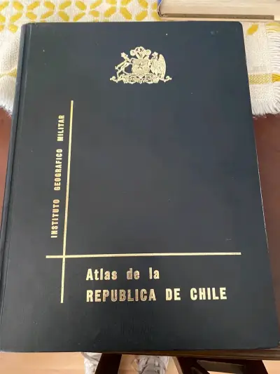 Atlas de la República de Chile por Instituto Geográfico Militar - miniatura 3