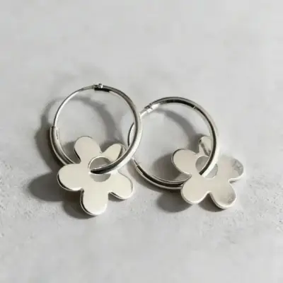 Aros De Plata 925 Modelo Argolla Con Flor 15 Mm - miniatura 1